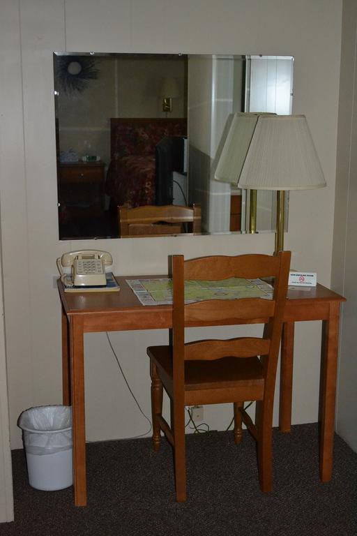 Twin City Motel Barre Phòng bức ảnh